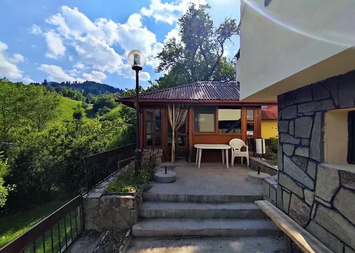 펜션 беевски